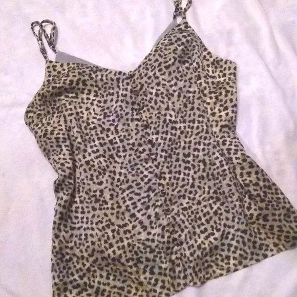 Cupcakes and Cashmere Spaghetti Strap Leopard Print Button Up Top - Picture 7 of 16
